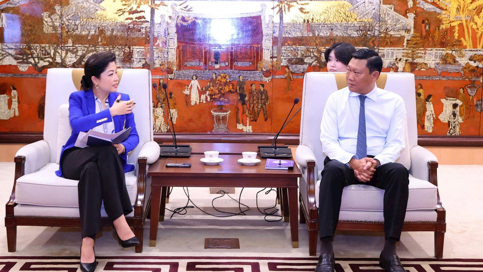 Hanoi supports Airbus expansion in aviation and high-tech cooperation